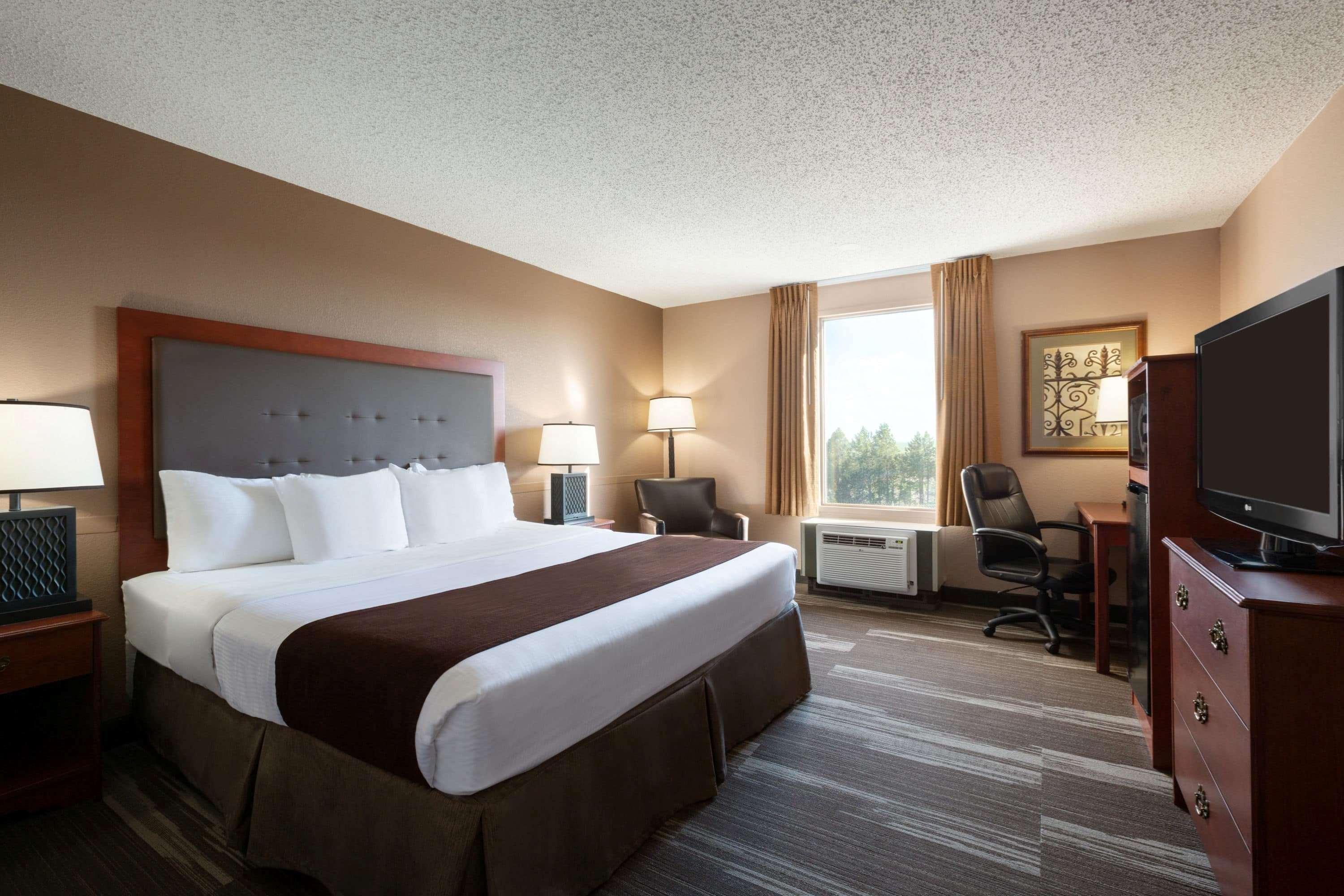 เบย์มอนต์ บาย วินด์แฮม แมนแดน บิสมาร์ก แอเรีย Hotel Mandan ภายนอก รูปภาพ